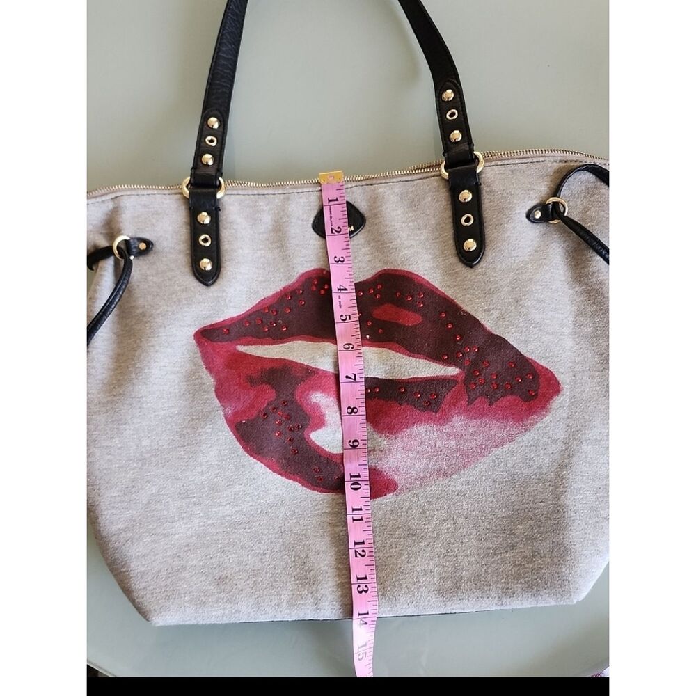 Juicy Couture Jersey Knit Barbiecore Rhinestone Lips Overnight Tote Bag - Picture 13 of 15
